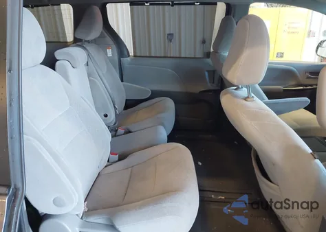 2015 Toyota Sienna Le 8 Passenger из США, поврежденный, VIN 5TDKK3DC2FS544420